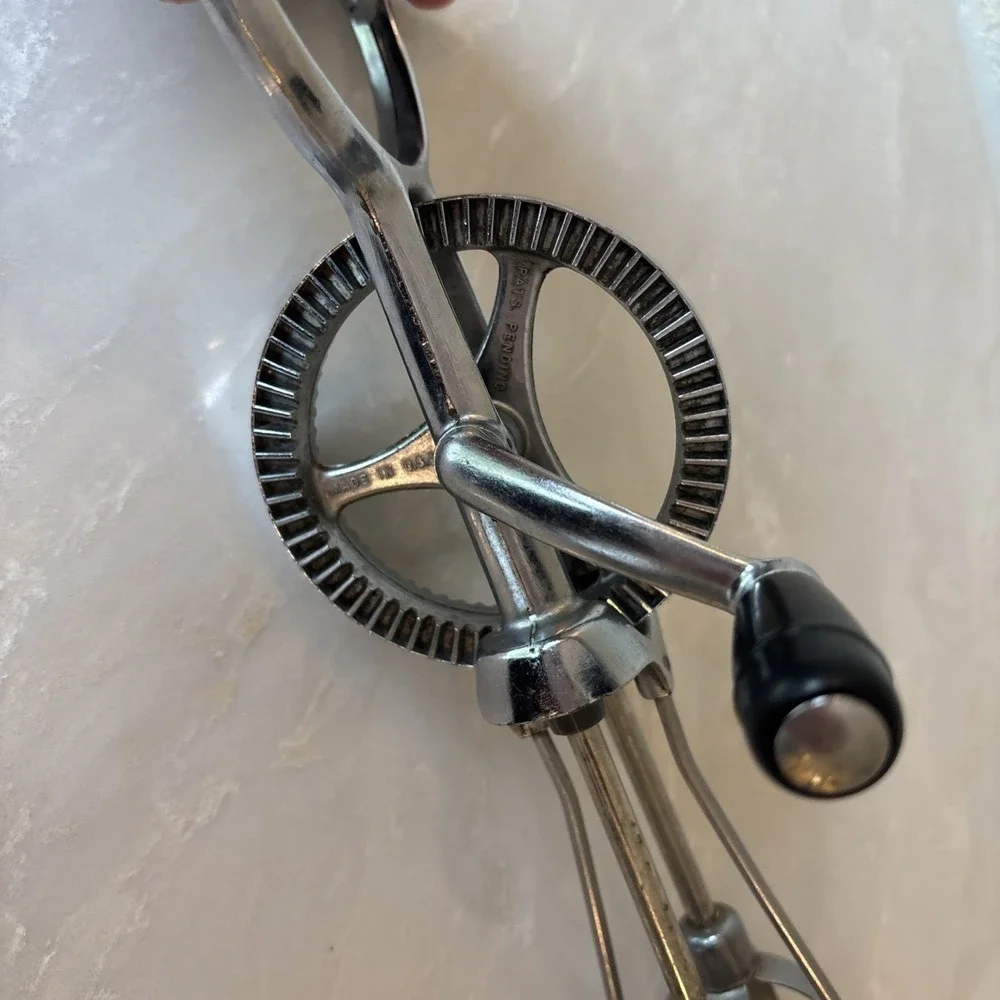 EKCO Best Hand Mixer